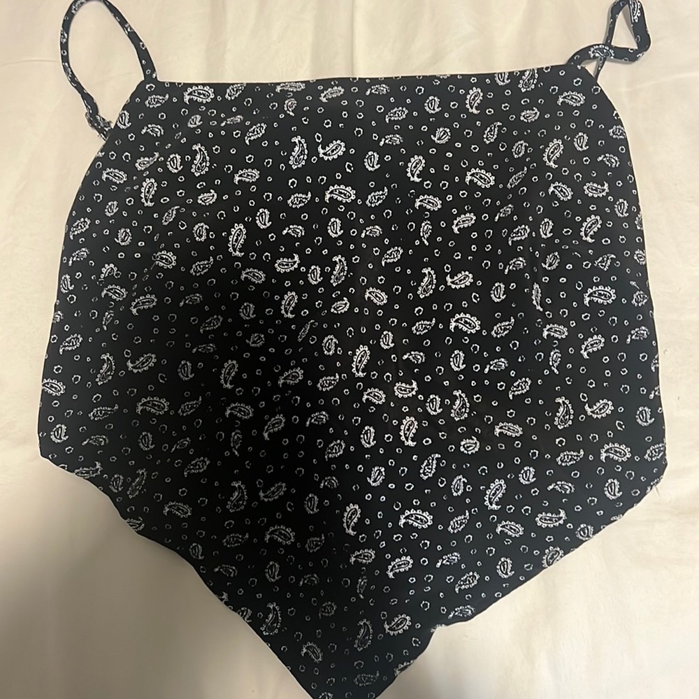 Bandanna wrap top